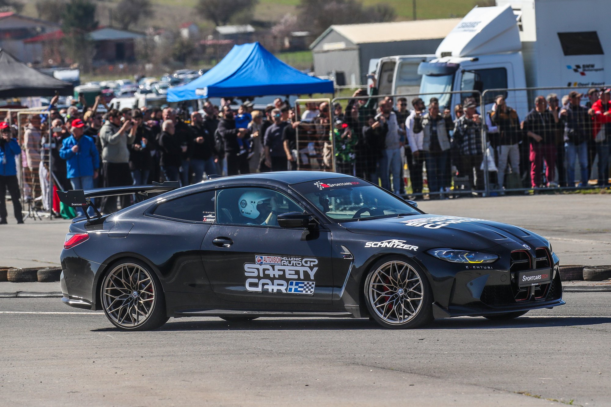 SAFETY_CAR.jpg