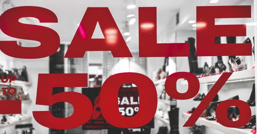 Χειμερινές εκπτώσεις 2026: Πότε ρίχνουν αυλαία – Τι να προσέξουν οι καταναλωτές