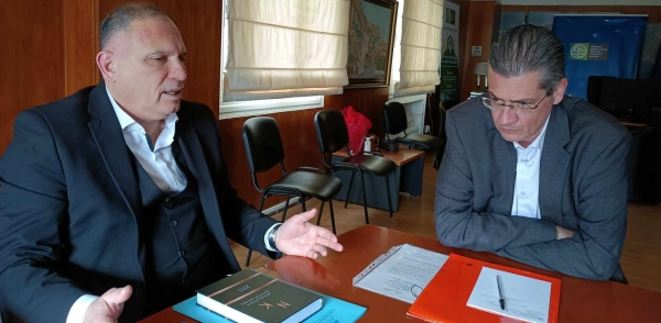 Στο Γενικό Γραμματέα Δασών ο Νεοκλής Κρητικός