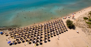 «Γαλάζιες Σημαίες»: Δείτε τις 7 παραλίες της Λακωνίας - Οι 625 ελληνικές παραλίες που βραβεύτηκαν το 2024