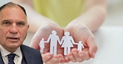 Ν. Κρητικός: «Μέριμνα για ελάφρυνση δικαστικών &amp; διοικητικών βαρών στις υποθέσεις υιοθεσίας»