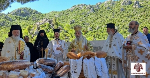 Πλήθος προσκυνητών στην πανήγυρη της Ι.Μ. Αγίου Ιωάννη Θεολόγου Χάρακα