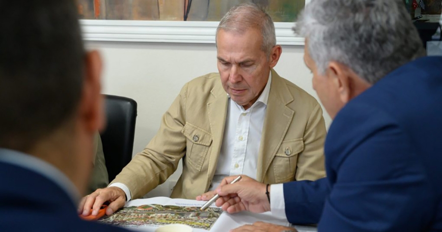 Ο Θ. Δαβάκης στη Θεσσαλονίκη: Συναντήσεις με Δημάρχους για την αξιοποίηση πρώην στρατοπέδων