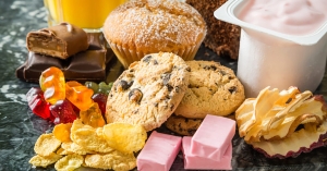 Τα υπερ-επεξεργασμένα τρόφιμα βλάπτουν σοβαρά την υγεία