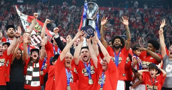 Πρωταθλητής Ελλάδας ο Ολυμπιακός