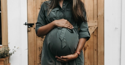 Μητρότητα: Τι αλλάζει για τις εγκύους - Νέα ρύθμιση για το επίδομα κυοφορίας και λοχείας