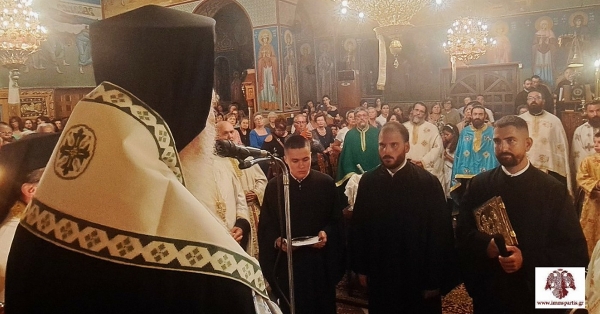 Χειροθεσία Αναγνώστη στον πανηγυρικό Αρχιερατικό Εσπερινό στη Μεταμόρφωση Μολάων