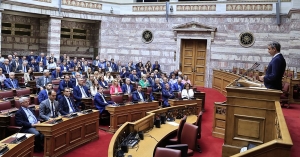 Βουλή: Δεκτή με 159 «ναι» η τροπολογία για το Μνημείο του Άγνωστου Στρατιώτη