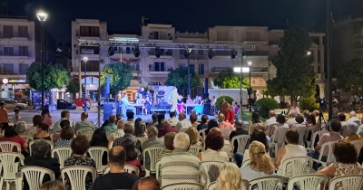 Σπάρτη: Βραδιά ρεμπέτικου με άρωμα Αποδήμων – Με επιτυχία η μουσικοχορευτική εκδήλωση στο πλαίσιο της Εβδομάδας Αποδήμων
