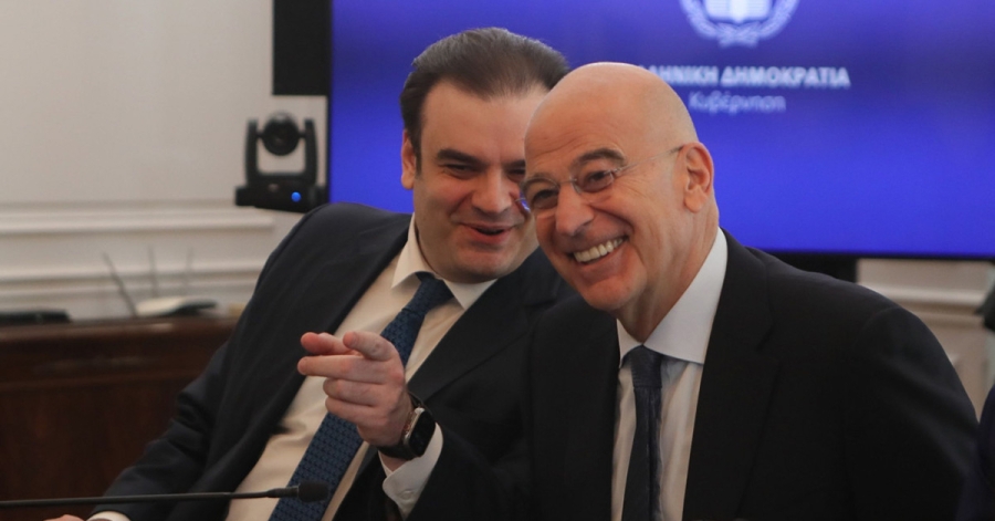 Δημοσκόπηση Alco: Δένδιας και Πιερρακάκης οι πιο επιτυχημένοι υπουργοί της κυβέρνησης