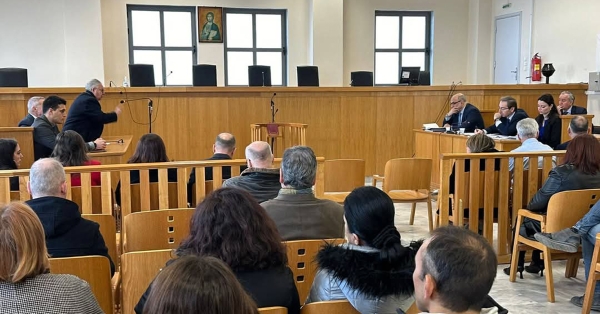 Διαβούλευση του Υφ. Δικαιοσύνης Ιωάννη Μπούγα με τη νομική κοινότητα στο Δικαστικό Μέγαρο Σπάρτης