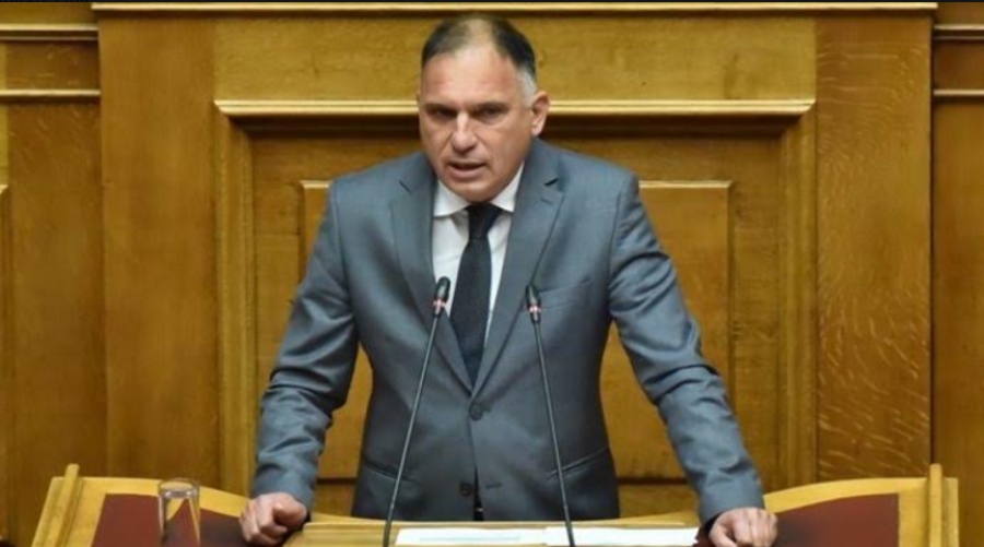 Στην ολομέλεια ο Νεοκλής Κρητικός για το νεο πλαίσιο για νοσηλευτές και ψυχολογούς
