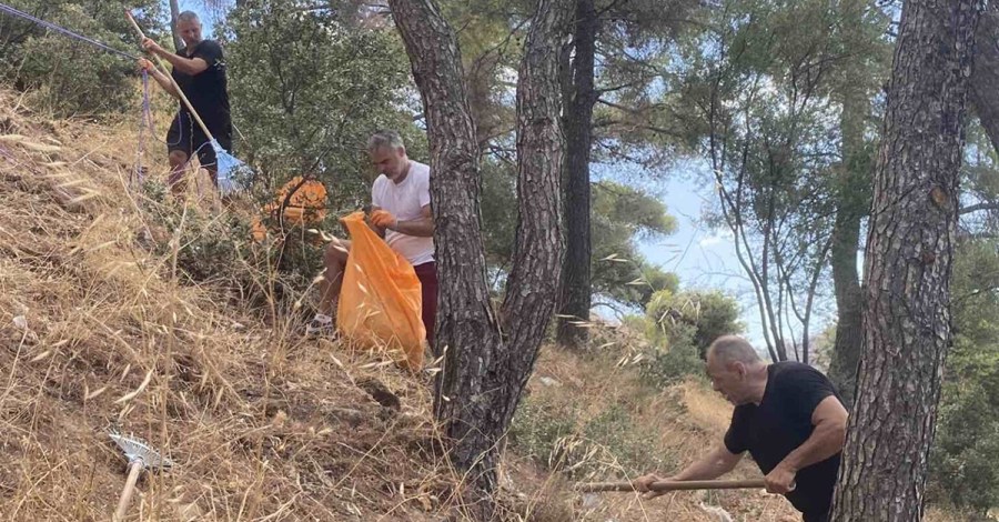Eθελοντικός καθαρισμός του μονοπατιού Σοχάς - Καλύβια Σοχάς από τον Ορειβατικό Σύλλογο Σπάρτης