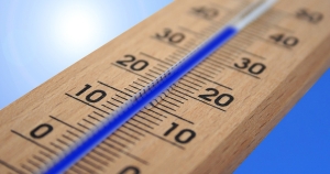 Καιρός: Ο καύσωνας επιστρέφει, ενισχύονται τα μελτέμια από την Κυριακή