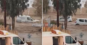 Πάρος: Μεγάλη νεροποντή έπληξε το νησί - Παρασύρθηκαν οχήματα, τεράστιες υλικές ζημιές