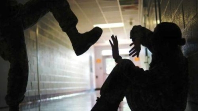 Βία ανηλίκων: Ο καθρέφτης μιας κοινωνίας που πονά