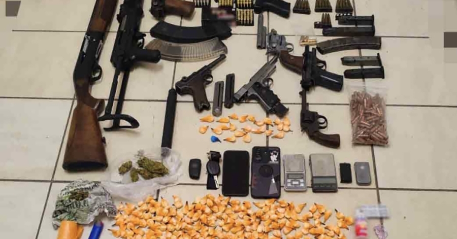 Σπάρτη: Συνελήφθησαν 2 άτομα για παράβαση των νομοθεσιών για ναρκωτικά και όπλα