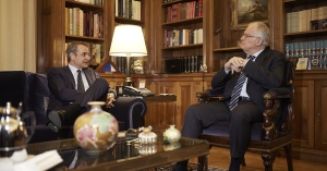 Μητσοτάκης σε Τασούλα: Επιτάχυνση του κυβερνητικού έργου με έμφαση στην ακρίβεια και την καθημερινότητα
