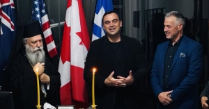 Ο Θ. Βερούτης στην τελετή αγιασμού των ανακαινισμένων γραφείων του Συλλόγου Αποδήμων «Ο Λεωνίδας»