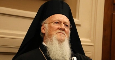 Τέμπη – Βαρθολομαίος: «Κανένας δεν δικαιούται να προσβάλει μία χαροκαμένη μάνα»