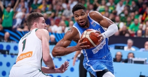 Eurobasket: Στους «4» προκρίθηκε η Εθνική Ελλάδας νικώντας τη Λιθουανία και «βλέπει» μετάλλιο
