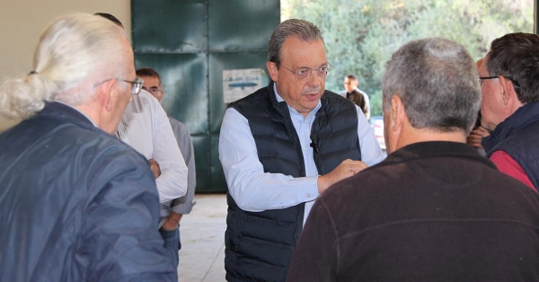 Σ. Φάμελλος από Φιλιατρά: Η κυβέρνηση έχει βάλει στο μάτι τον αγροτικό τομέα, είναι με τους μεσάζοντες, τους «Φραπέδες», τους «Χασάπηδες