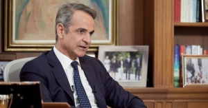 Κ. Μητσοτάκης: Αποκλείει πρόωρες εκλογές και ανασχηματισμό