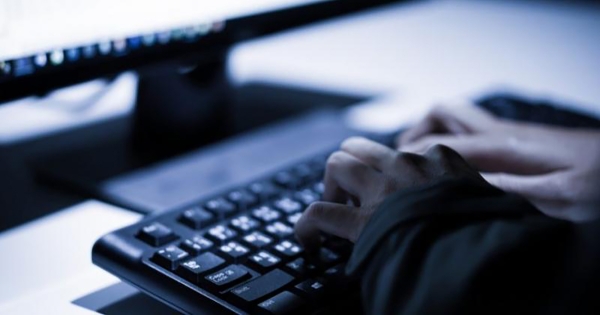 Μην αφήνεις τα bots να σε χειραγωγούν