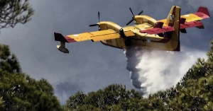Υπεγράφη η σύμβαση για την αναβάθμιση των 7 Canadair CL-415