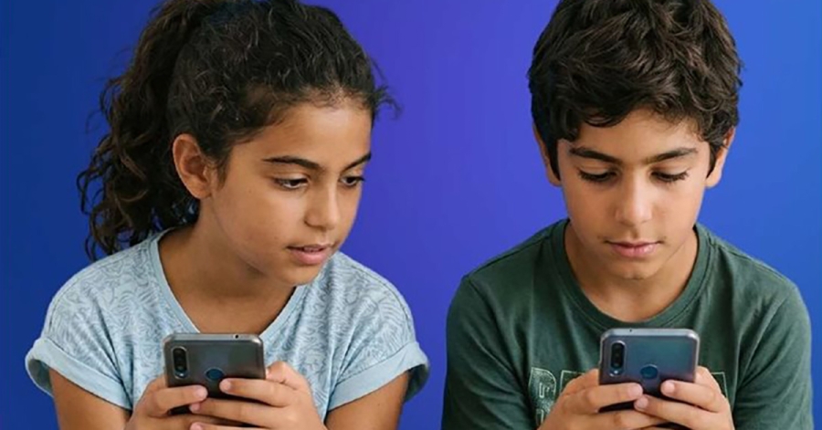 Ανησυχητικά στοιχεία για τα παιδιά και τα social media – Με λογαριασμό σε κάποια πλατφόρμα τρεις στους τέσσερις ανηλίκους 12 ετών