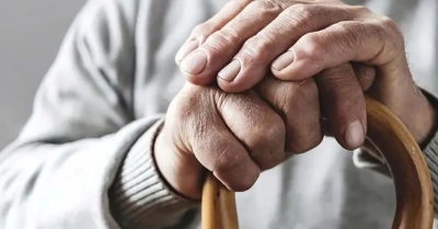 Αποκάλυψη-βόμβα: Σε αυτή την ηλικία λέει η επιστήμη ότι γινόμαστε ηλικιωμένοι