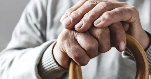 Αποκάλυψη-βόμβα: Σε αυτή την ηλικία λέει η επιστήμη ότι γινόμαστε ηλικιωμένοι