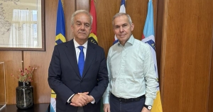 Συνάντηση του Προέδρου του Επιμελητηρίου Ηλείας με τον Υφυπουργό Εθνικής Άμυνας Θ. Δαβάκη