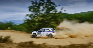 Ο θεαματικός Γιάννης Πλάγος της Ελληνικής Αστυνομίας πρώτος Έλληνας και 26ος γενικής