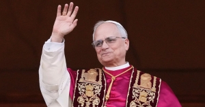 Νέος Πάπας ο Αμερικανός Ρόμπερτ Φράνσις Πρέβοστ - Λέων ΙΔ&#039; το όνομά του