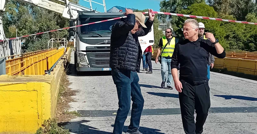 Έλεγχοι στις δύο μεταλλικές γέφυρες του Ισθμού της Κορίνθου - Στο σημείο ο Περιφερειάρχης Δ. Πτωχός