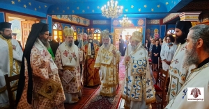 Αρχιερατικό Συλλείτουργο στους Μολάους για τα Ονομαστήρια του Μητροπολίτη κ. Ευσταθίου