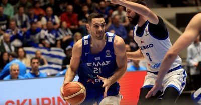 Τσεχία – Ελλάδα 89-93: Τολιόπουλος και Παπαπέτρου έστειλαν την Εθνική στο Eurobasket!