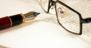 Γράφει ο Β. Μητράκος: Πλίνθοι και κέραμοι…