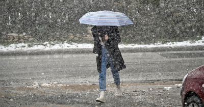 &quot;Πολική εισβολή&quot; από Τρίτη: Χιόνια και στα πεδινά - Στα λευκά και η Αττική