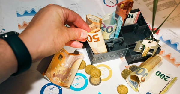 Φορολογικές δηλώσεις: Πότε ανοίγει η πλατφόρμα, τι να προσέξετε