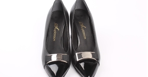 Εμφανίσεις στο γραφείο που δείχνουν ακριβές: πως να χρησιμοποιήσεις τα κομμάτια που έχεις στη ντουλάπα