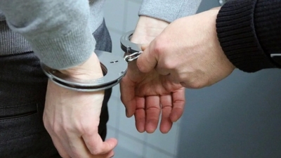 2 συλλήψεις για τηλεφωνική απάτη στη Νεάπολη Βοιών