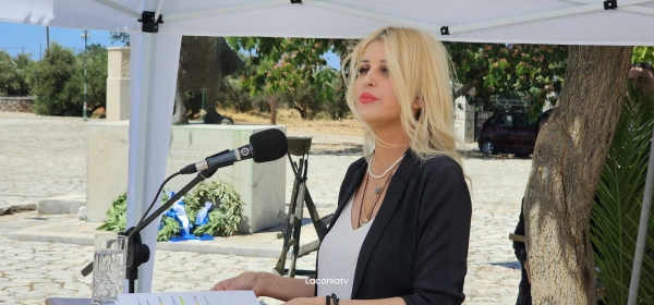 ( vid ) ΕΛΕΝΑ ΡΑΠΤΗ Δάκρυσε όταν μίλησε για την Μανιάτισσα ηρωίδα Μάνα !!