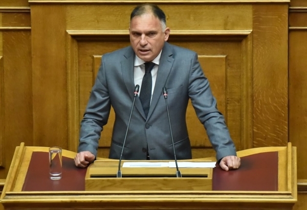Ν. Κρητικός. Η μετάκληση εργατών γης στο επίκεντρο