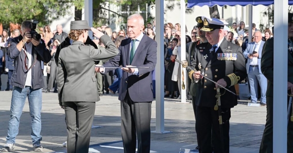 Στην Τελετή Ορκωμοσίας των νέων Αξιωματικών της ΣΑΝ ο Θανάσης Δαβάκης