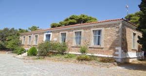 Δήμος Μονεμβασίας: Παραχώρηση του πρώην Δημοτικού Σχολείου Ελίκας για επιχειρησιακή αξιοποίηση από την Πυροσβεστική Υπηρεσία Μολάων