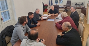 Συνάντηση με εκπροσώπους κτηνοτρόφων και αγροτών στην Περιφέρεια Πελοποννήσου