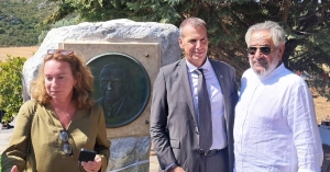 Ο Μιχάλης Βακαλόπουλος στις εκδηλώσεις μνήμης του ολοκαυτώματος του Παλαιομονάστηρου Βρονταμά