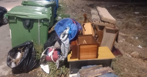 Υπηρεσία Καθαριότητας Δήμου Σπάρτης: Επιβολή προστίμου για ογκώδη αντικείμενα έξω από κάδους απορριμμάτων